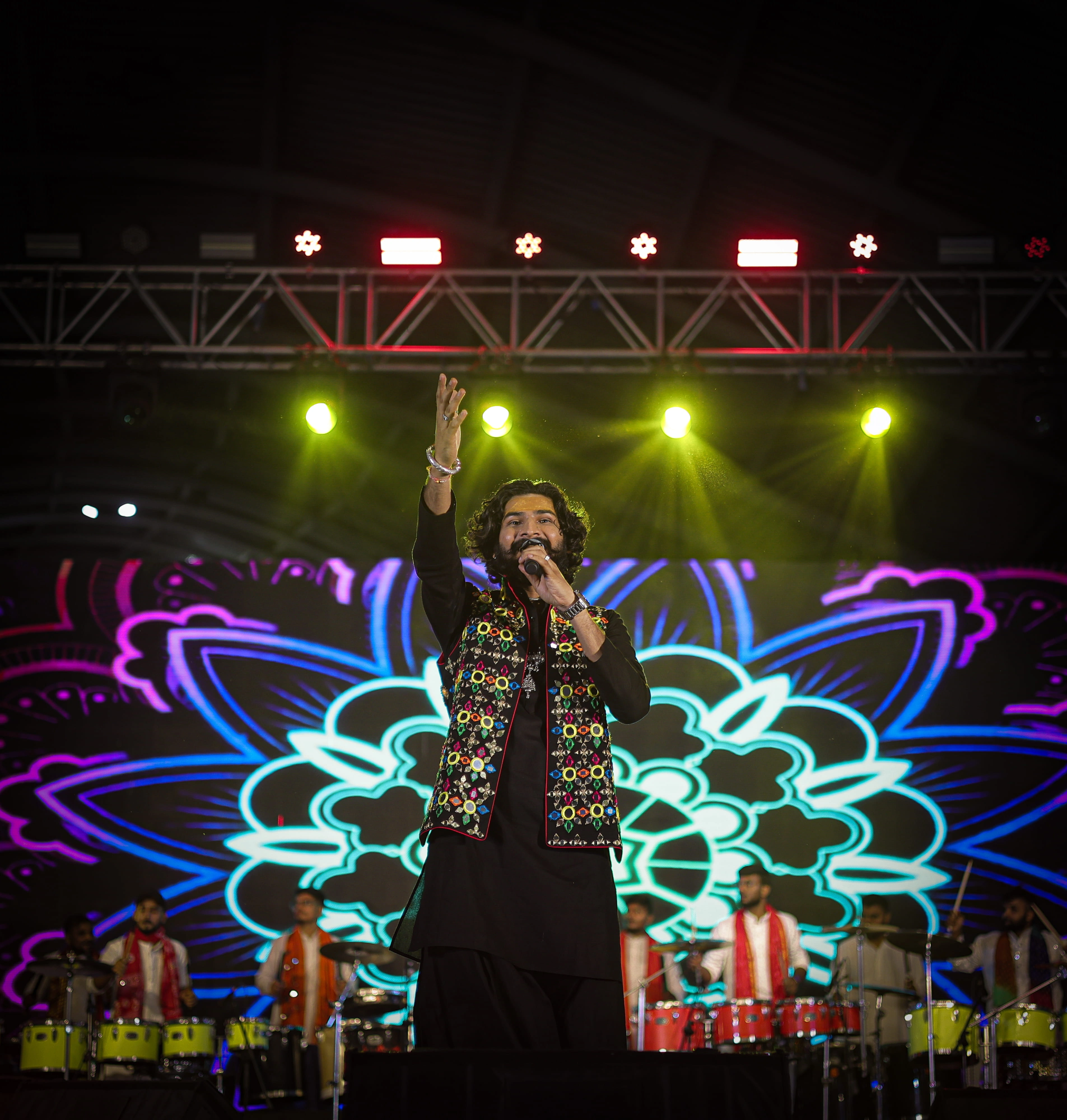 Nirav Barot live with musicians and LED visuals